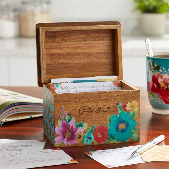 🌺 New Pioneer Woman Natural Acacia wood Recipe Box & Recipe Cards - Picture 4 of 10
